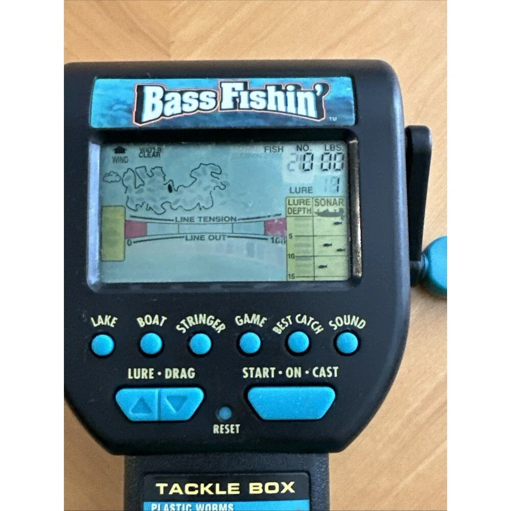 Vintage Radica Bass Fishin' Handheld 3732 Electronic Fishing Game 1996 Tested